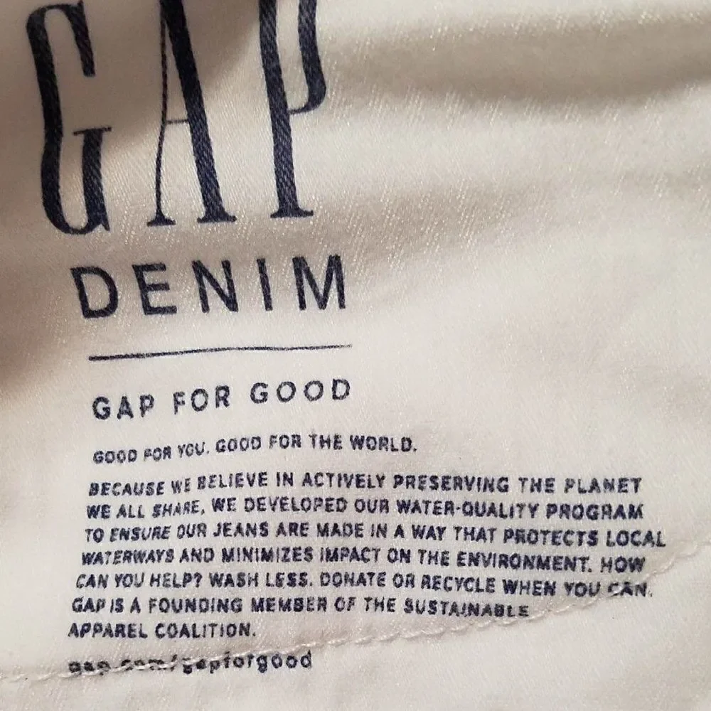 Gap 1969 White Jeans True Skinny size 33Regular